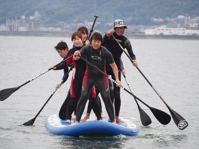 海に落ちることがないので、泳げない人でも安心です。