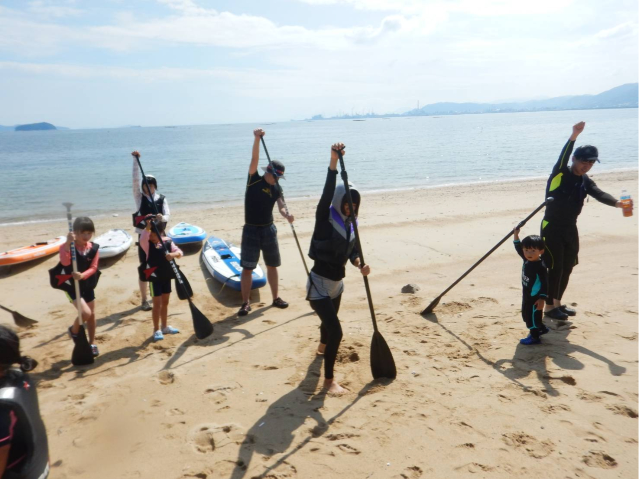 先ずは陸でパドリングトレーニング