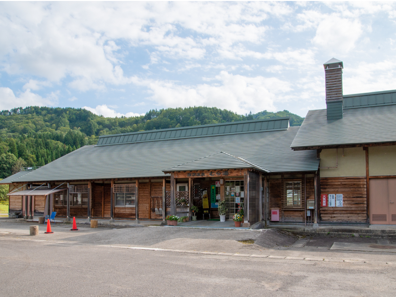 ނ瓒@A{݂ł́AΓꂪuΑł̌vł܂B