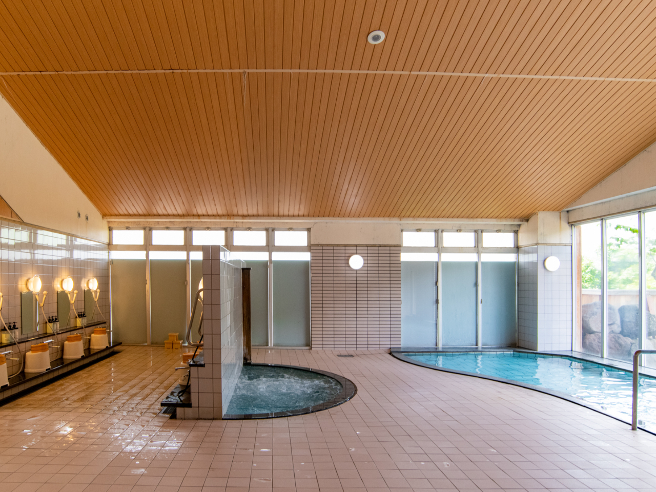 ̓啗CB啗CAACA~XgTEi܂B