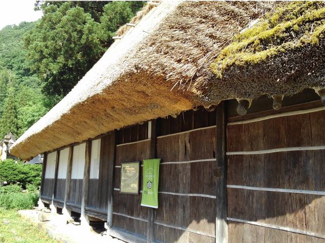 世界遺産 五箇山の合掌造りの茅作り 屋根の仕組みや歴史もご案内 よしのや旅館 じゃらん遊び体験 世界遺産 五箇山の合掌造りの茅作り 屋根の仕組みや歴史もご案内 よしのや旅館 じゃらん遊び体験