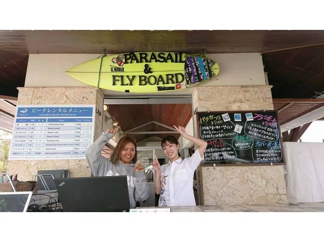 受付は安心のオープンエアーにて♪