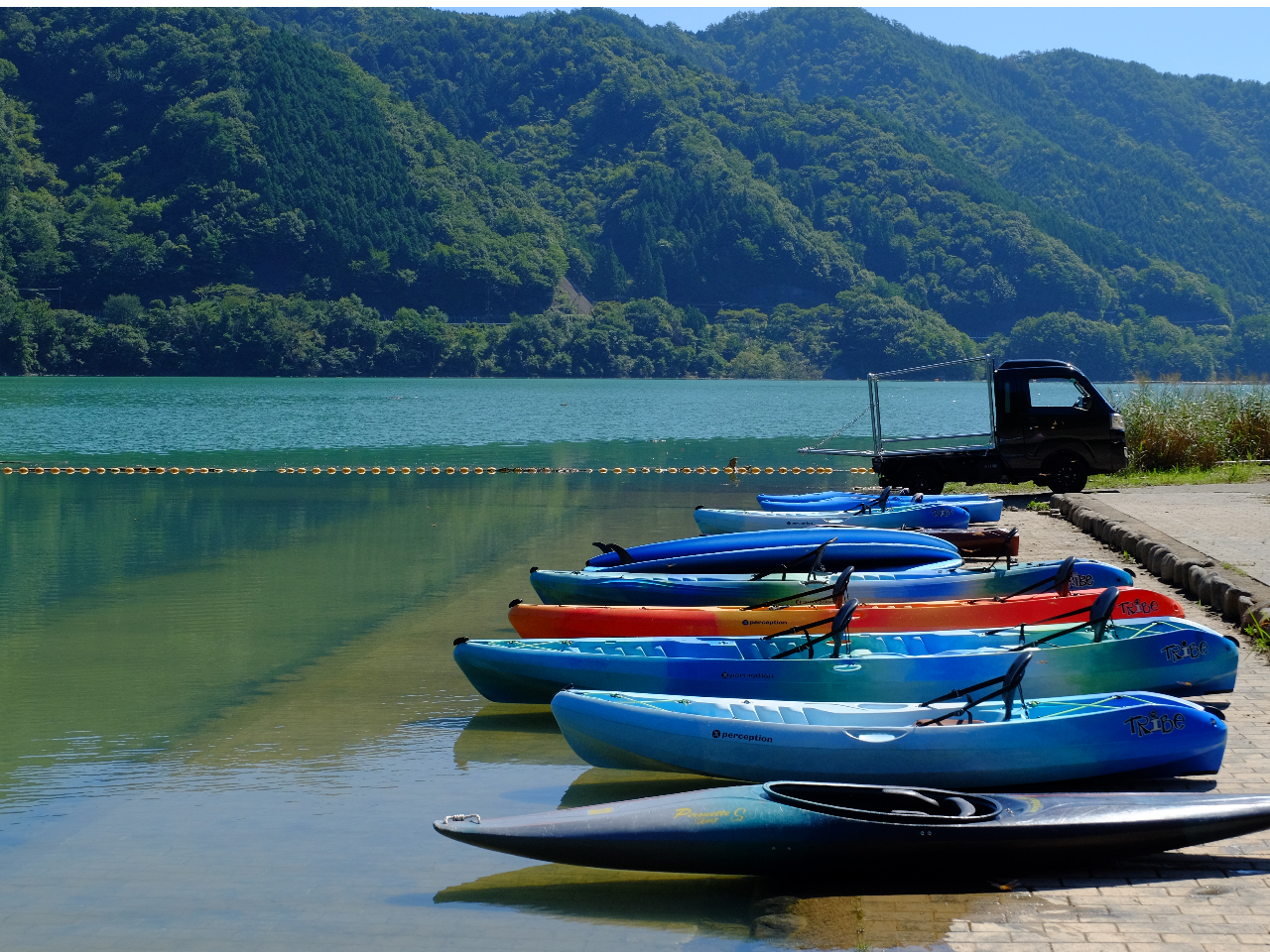バラエティーに富んだラインナップです!自分に合うカヤックやSUPを見つけてみてください。