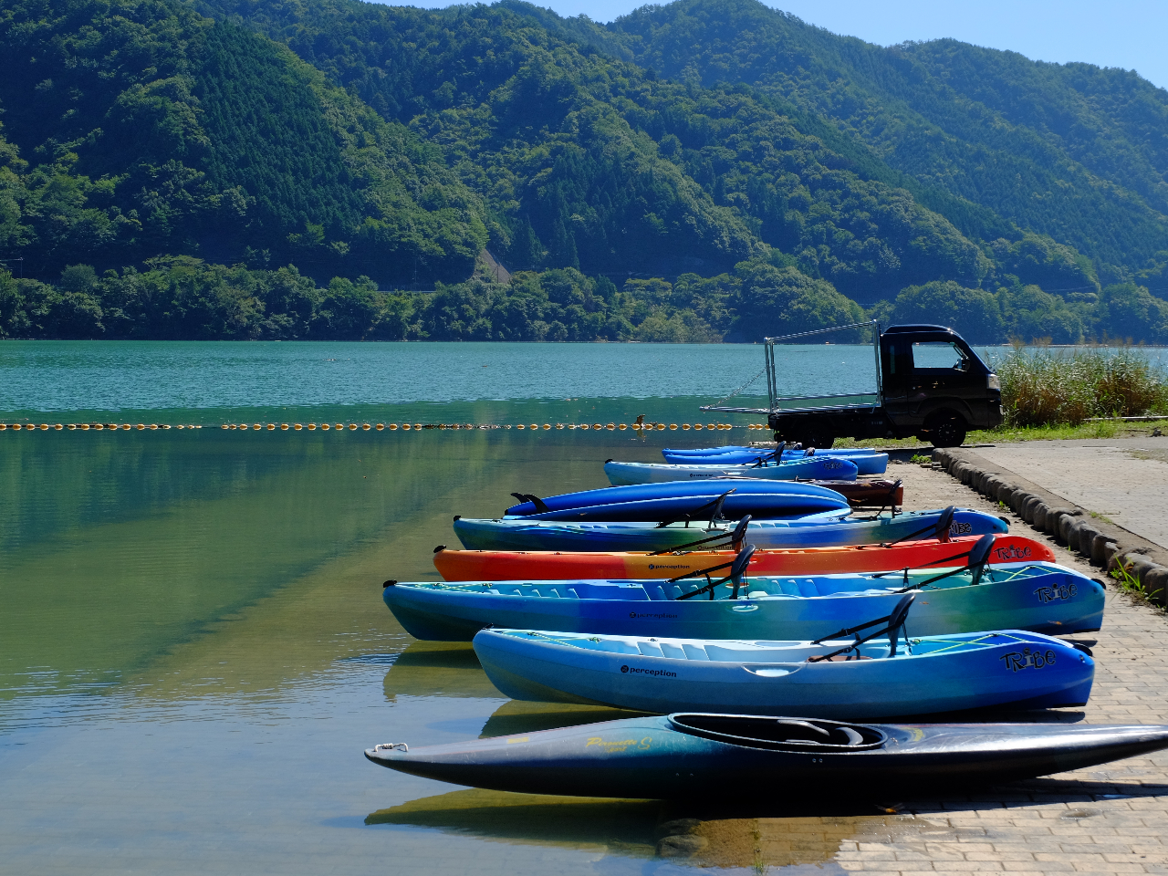 バラエティーに富んだラインナップです!自分に合うカヤックやSUPを見つけてみてください。
