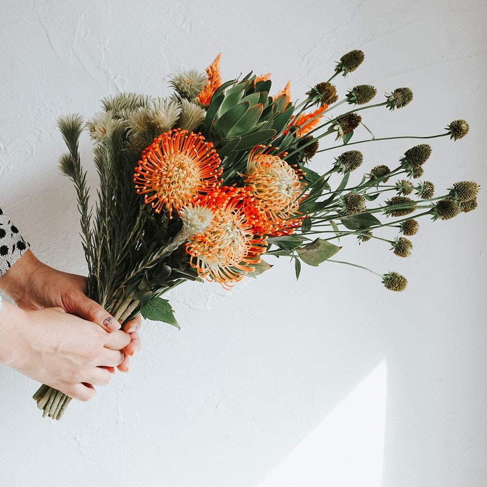 自分だけの世界に一つだけのキャンドルを、記念日に作成するのはいかがですか?もちろんお土産にも最適です♪