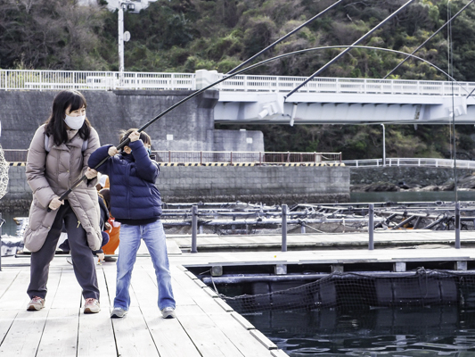 【和歌山市】手ぶらで釣り&釣った魚でレストランでのお食事プラン♪調理は料理人にお...