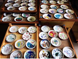 九谷焼絵付け体験プラン 10色以上の色を使ってオリジナルの食器を作ってみよう 白山九谷色絵 遊 じゃらん遊び体験 九谷焼絵付け体験プラン 10色以上の色を使ってオリジナルの食器を作ってみよう 白山九谷色絵 遊 じゃらん遊び体験