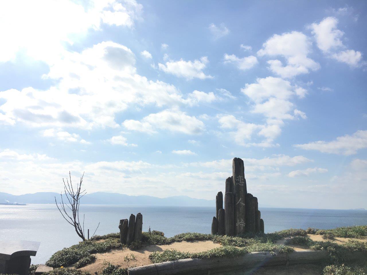 島を代表する絶景スポット・恋人峠