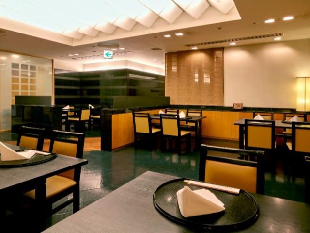 和食 むさし野 店内