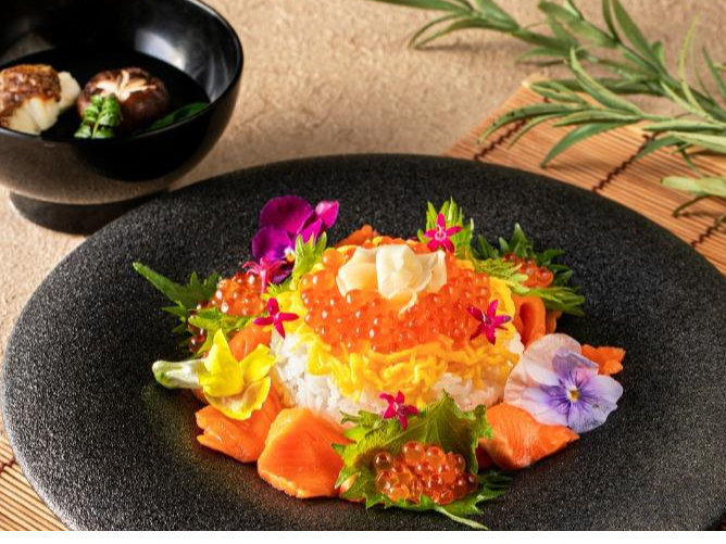 T[ƃCN̍؉DONBURI o`̂zƂ̃n[j[