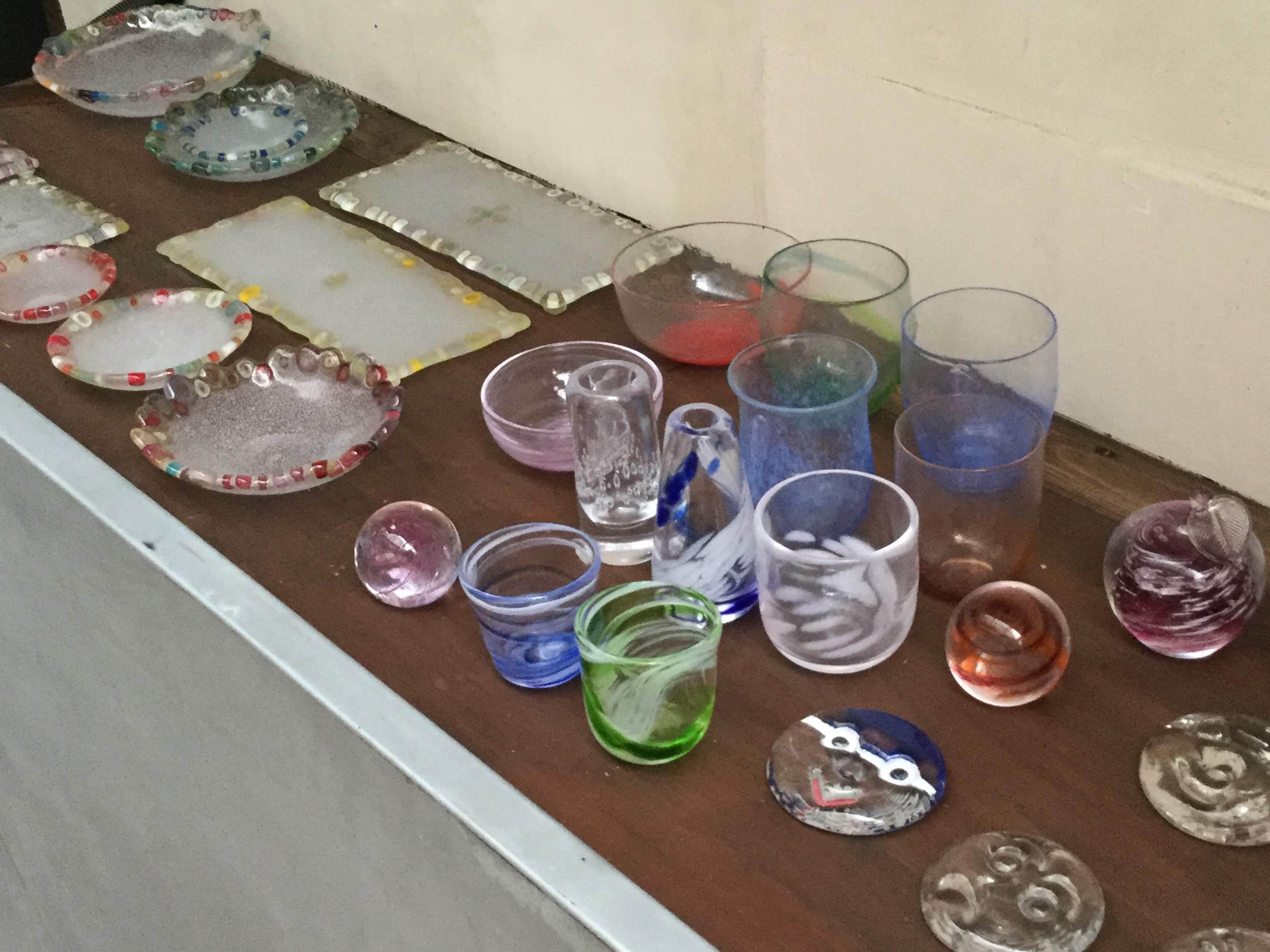 ���{�����Č`��F�̓�����A�A�̗L���Ȃǂ�I��ł����܂��B�O���X�A��֑}���A�{�E���A�y�[�p�[�E�F�C�g�Ȃǂ��ł��܂��B�C���[�W���͂����肵�Ă�����͕`���Ă�OK�ł�