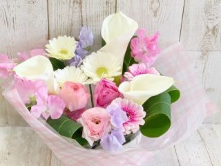 女性にオススメ フラワーセラピー 生花 癒し効果の高いアレンジメントレッスン フラワースクールf Message じゃらん遊び体験 女性にオススメ フラワーセラピー 生花 癒し効果の高いアレンジメントレッスン フラワースクールf Message じゃらん遊び体験