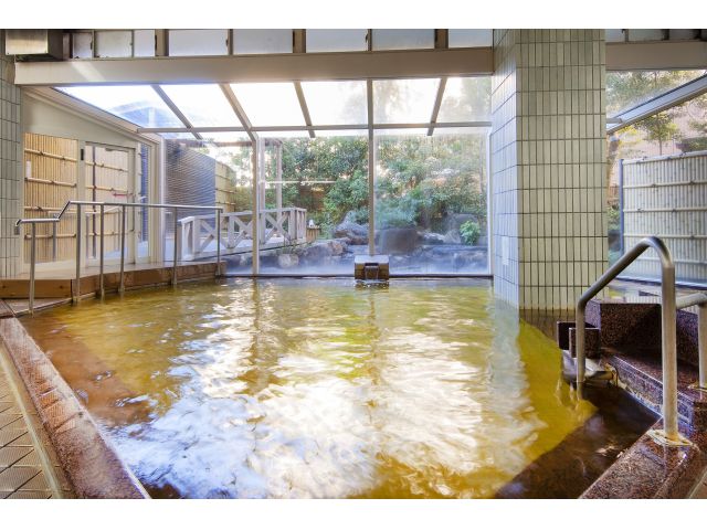 お肌すべすべの天然温泉