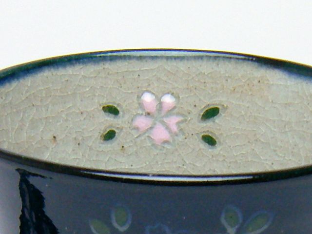 藍色 桜の花のワンポイント装飾例