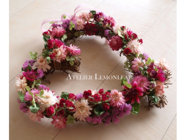 ドライフラワー バレンタインリース ハートのフォルムの人気アレンジを制作 アトリエレモンリーフ じゃらん遊び体験