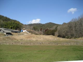 陶芸体験を楽しみながらフラクタルの森(整備中)も散策してみませんか