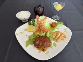 ランチタイム限定お子様ランチプレート