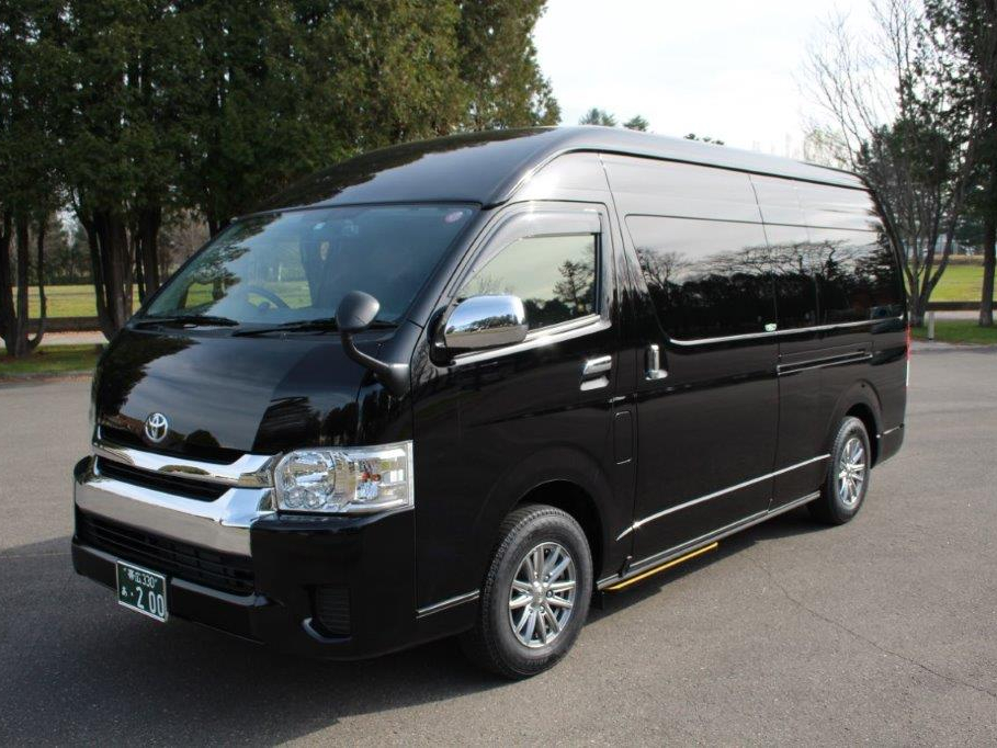 ブラックハイエース