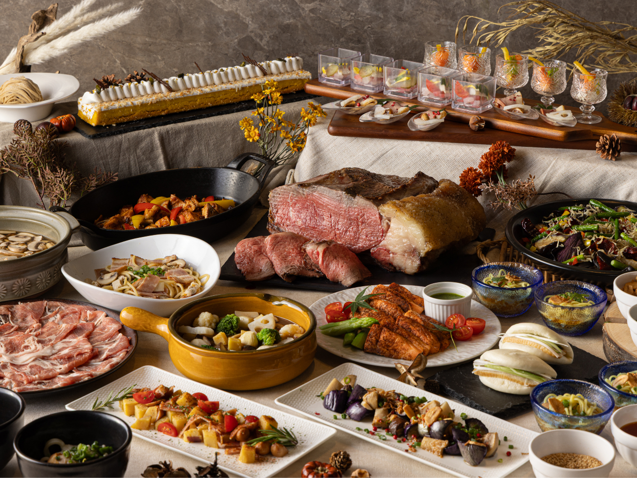 Autumn Buffet�@�H�H�ނ̋���