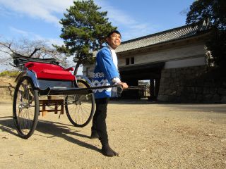 車夫を務める大木亀丸