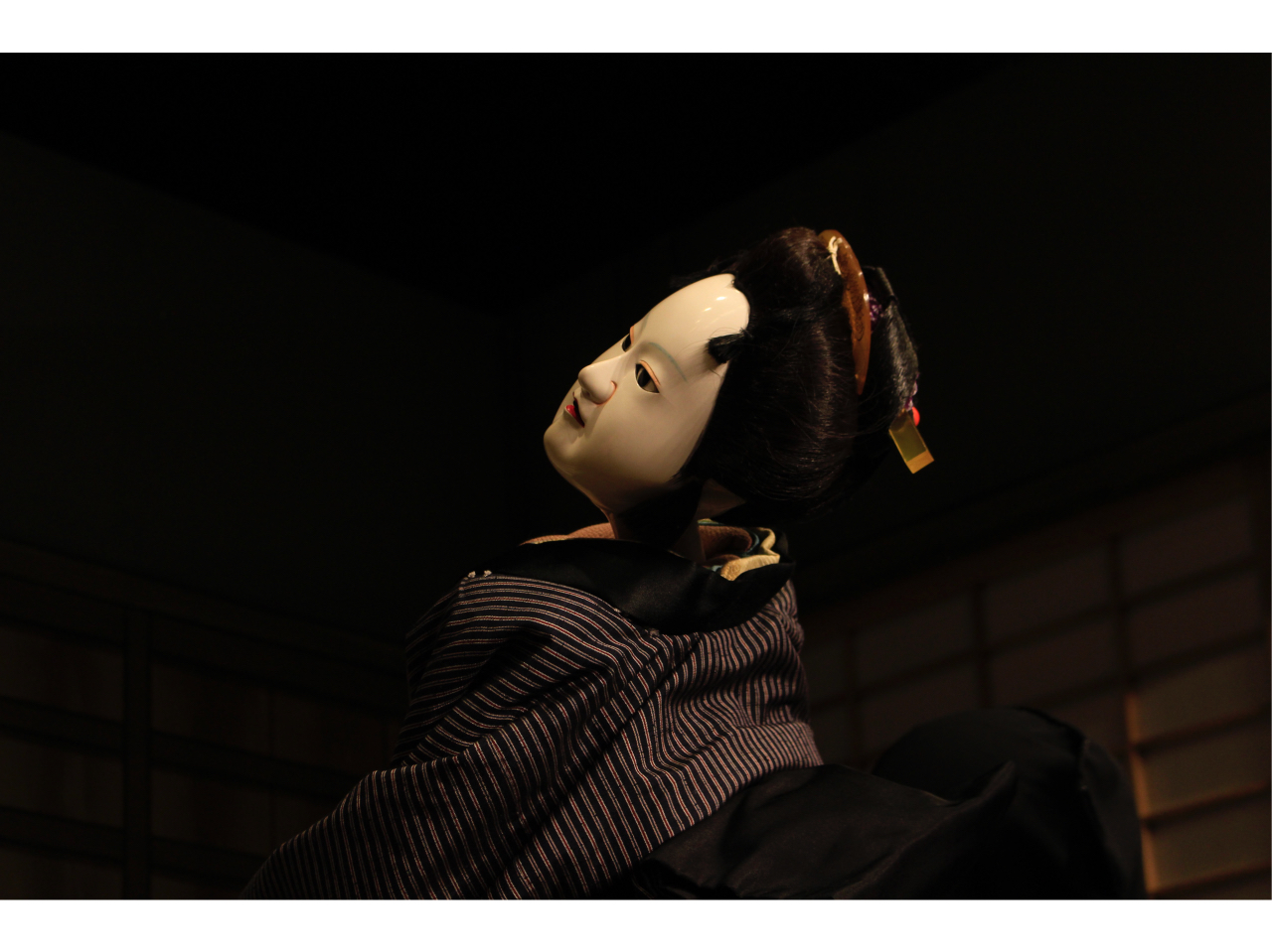 �X�鈢�g�̖�̂��|�B�l�`�ɂ͐l�ԂɂȂ��s�v�c�Ȗ��͂�����܂��B���g�l�`��ڗ��ł͑��̕��y�����傫�ȁA����̂���l�`���g���܂��B