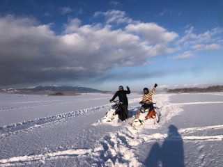 往復で30キロ以上の走行距離!!日によっては最初から最後までパウダースノー!!みんなで楽しみ過ぎて写真が全然撮れてません(笑