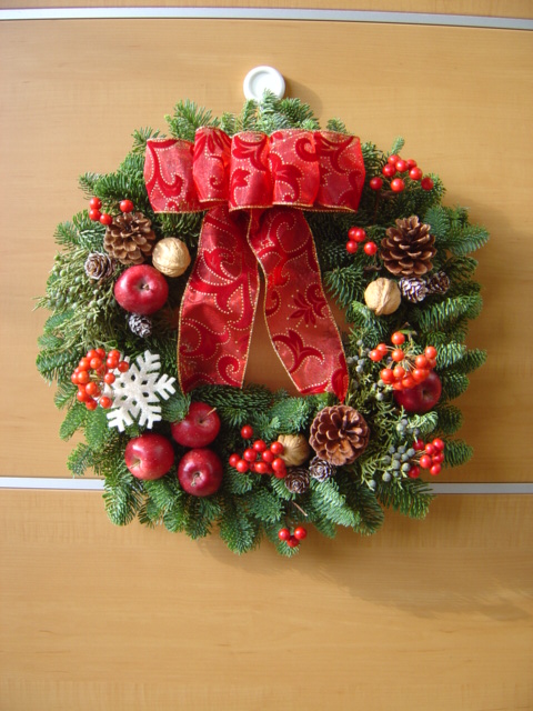 12 1 土 4 火 開催o 本格的な生モミの葉でのクリスマスリース作り体験 花物語ミルフィーユ じゃらん遊び体験