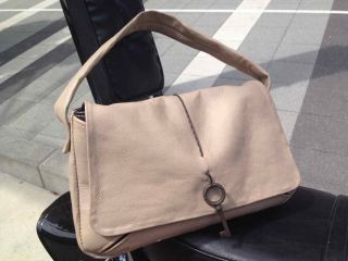兵庫 尼崎市 手作りバッグ 初めての方にオススメ お出かけのおともに 本革でカバン作り体験 手作りカバン教室 革いいな さくら じゃらん遊び体験 兵庫 尼崎市 手作りバッグ 初めての方にオススメ お出かけのおともに 本革でカバン作り体験 手作りカバン教室 革いいな さくら じゃらん遊び体験
