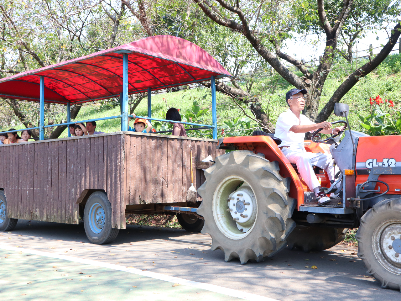 ̂тSgSgA{̃gN^[ɈďV܂񂩁HV[YɂĂ͉ȍ؂̉ԂO~AsȂЂ܂̑C𒭂߂邱Ƃł܂I