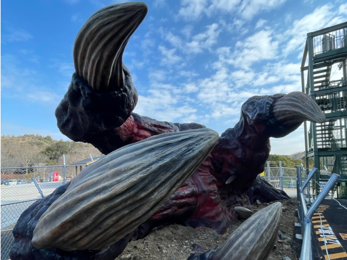 ���E���̎�����S�W���A�g���N�V�����A�W�H���ɏ㗤�I