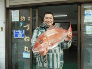 冬休み限定 ファミリー割引プラン なんと小学生無料 乗合船で楽しく鯛釣り 都内から約1時間半で気軽に釣り体験 佐島港 つね丸 じゃらん遊び 体験