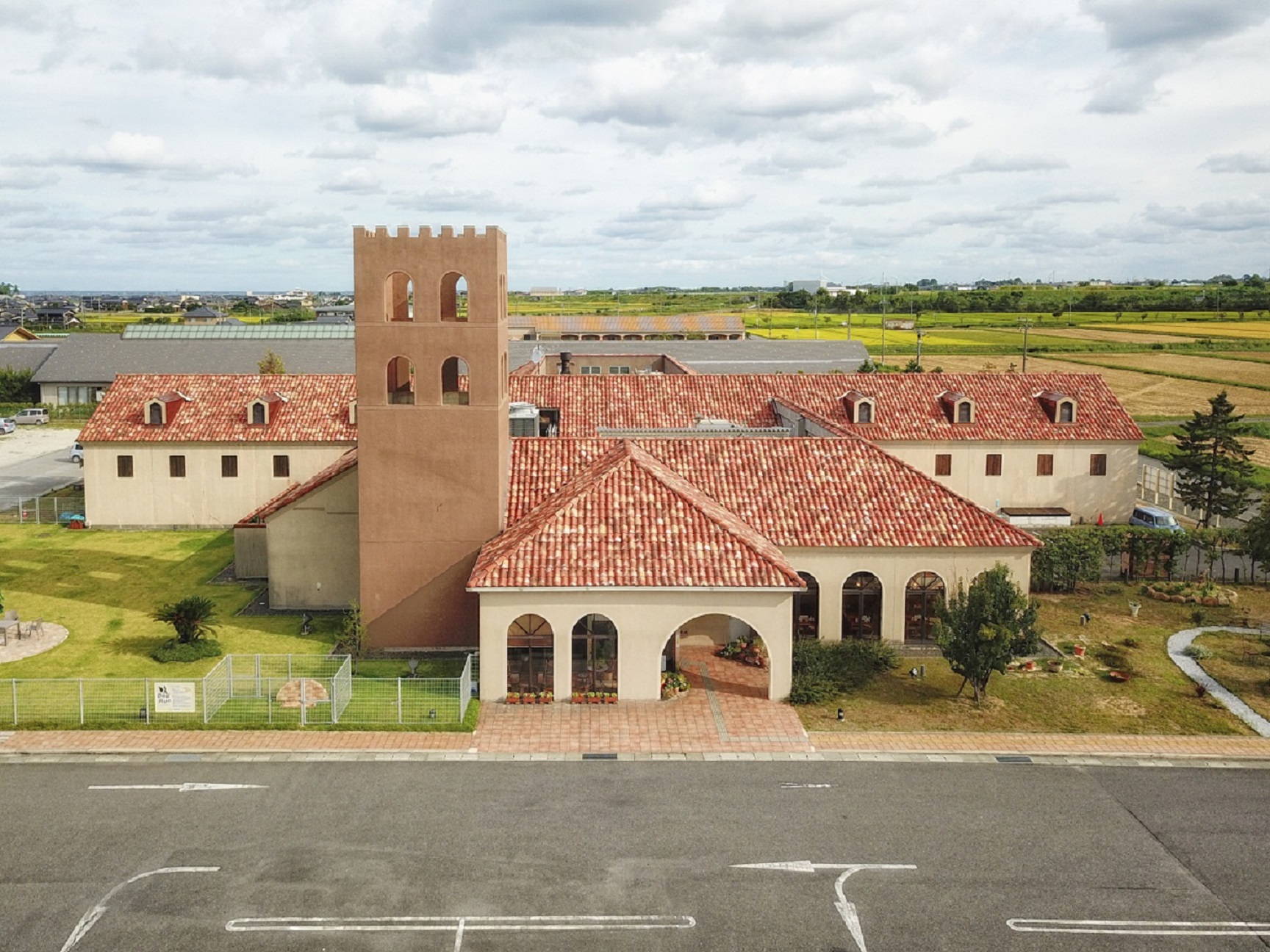 と〜っても広い!ドッグランつき!