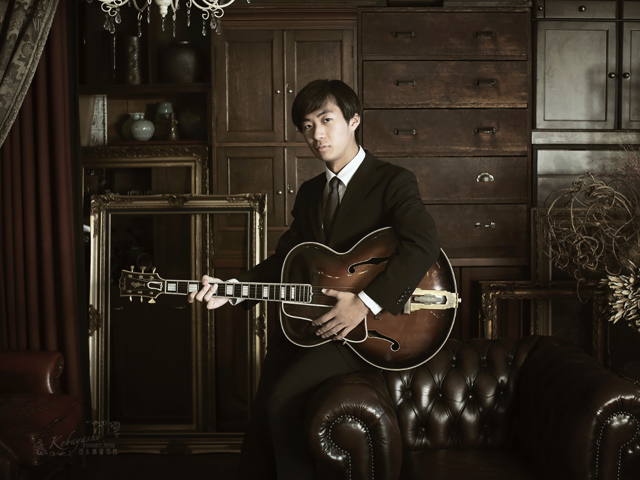 ЂƂlł̂Q劽}BJ`ss̕SNʐ^قłӂƂ͈ႤA[giƂĎc܂񂩁B