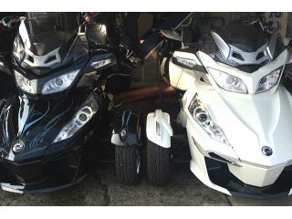 現在は白色のみのレンタルになります。