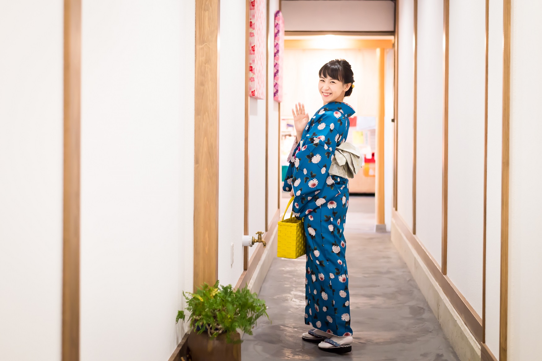 女性ヘアセット付!着物で散策スタンダードプラン女性5,610円男性4,400円