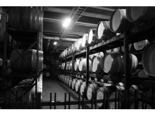 ワイン城 地下貯蔵庫