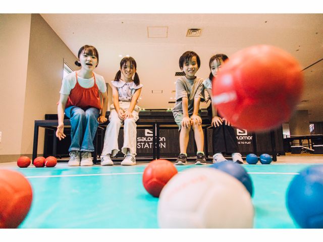 様々な室内遊びが楽しめる『ニュースポーツエリア』
