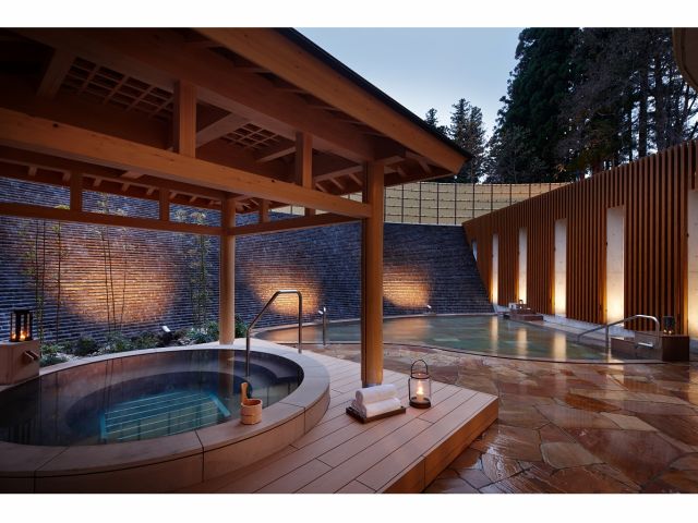 美肌効果の高い弱アルカリ性の天然温泉♪