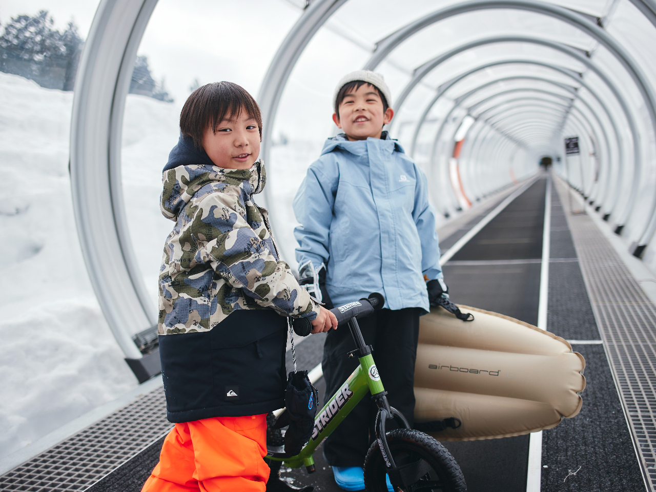 �y���[�r���O�x���g�Ŋy�X�A�N�Z�X��z�⓹���X���[�Y�Ɉړ��ł��܂�