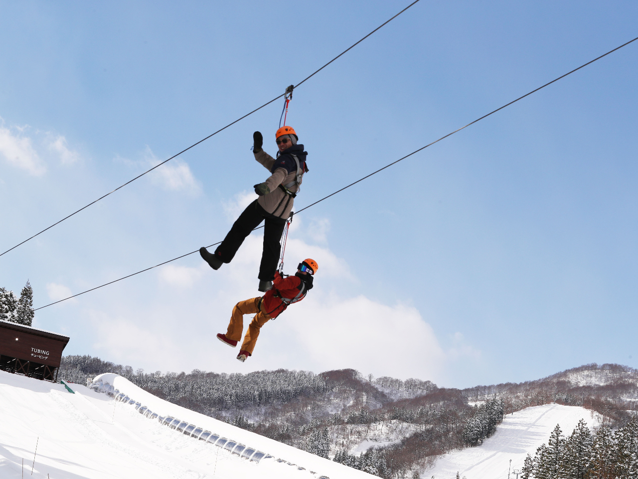 �y�W�b�v���C���z�S���Q�O�Om�̎��������ӂ��󒆑̌���