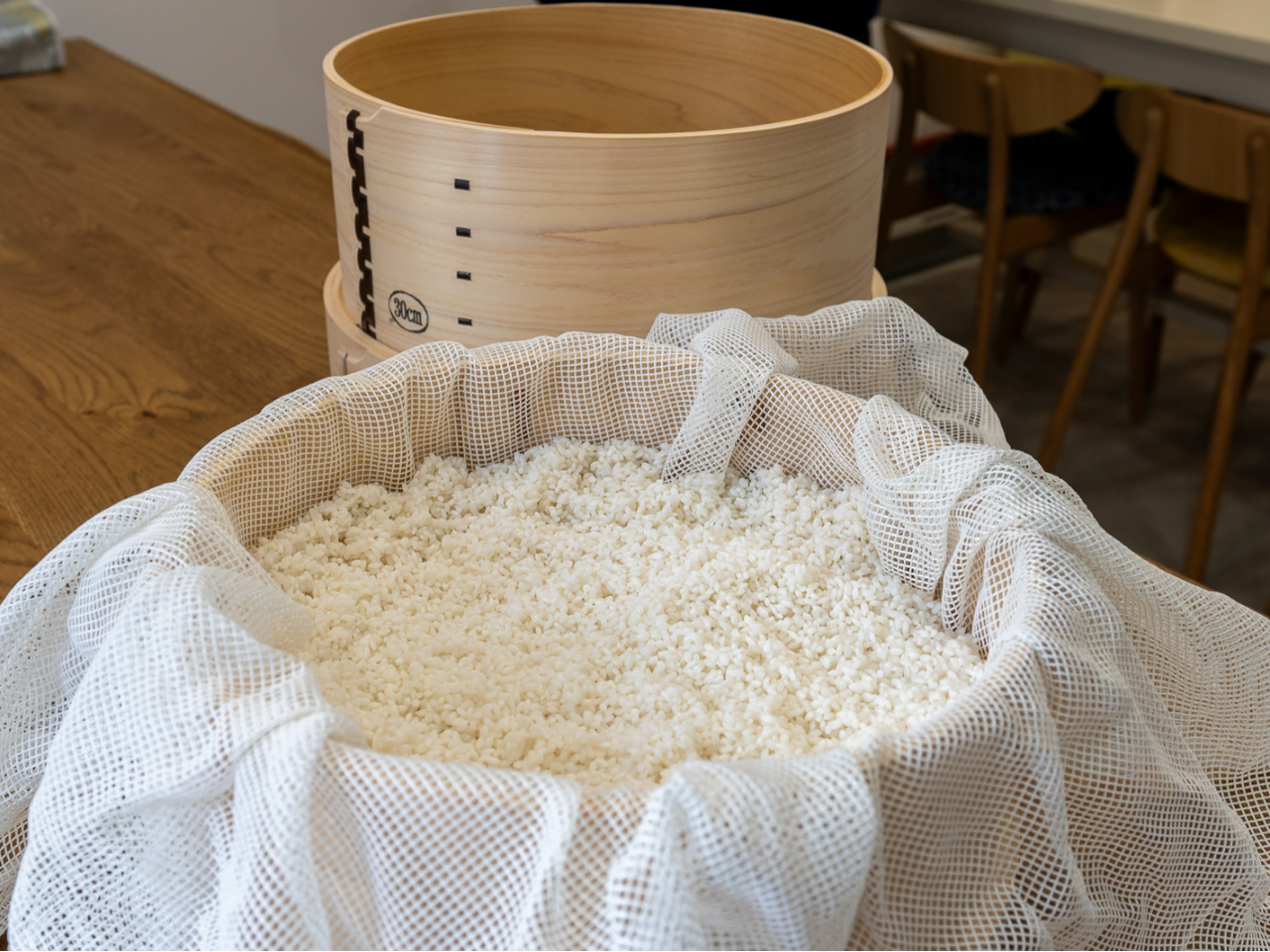 日本の発酵文化を知り尽くす！職人の聖域「麹室」で【米糀作りと味噌作り体験：3日間】日本の発酵食品には欠かせない、米糀作りが体験できます！/発酵 ...