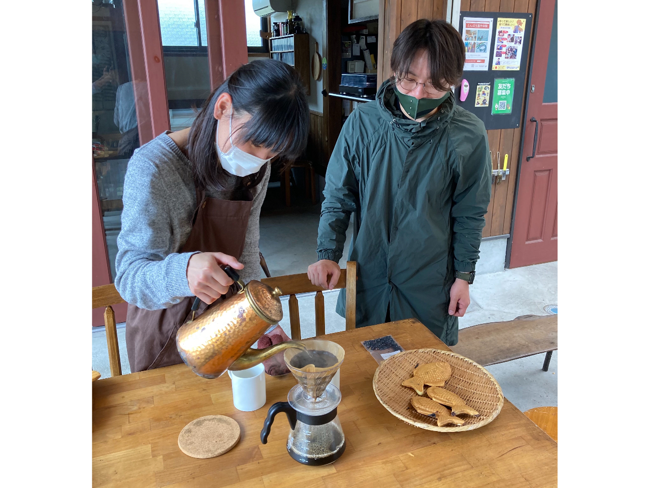 ĂAR[q[~Ŕ҂ăhbv܂B[̏ꂢɊÂQq̂Ă悭łI(*^^*)