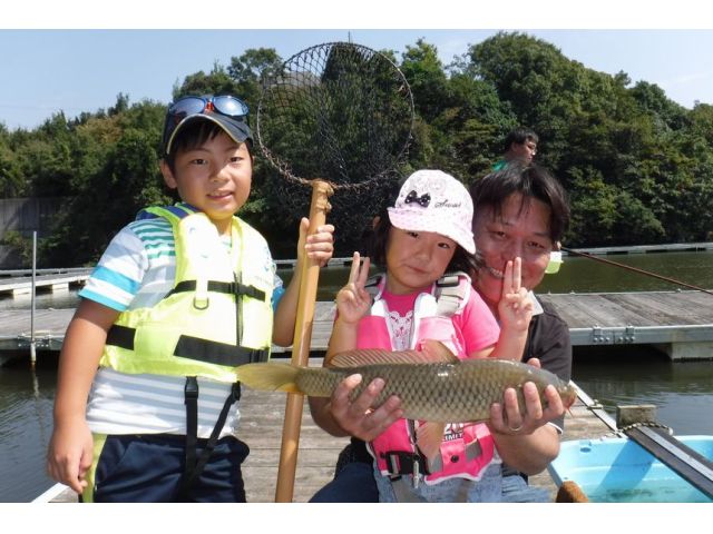 土日はコチラ 和歌山県岩出市 つりぼりで コイ釣り 初心者から上級者まで楽しめます 手ぶらでok ファミリー カップル 女性同士にもおススメ 根来桜台つりセンター じゃらん遊び体験 土日はコチラ 和歌山県岩出市 つりぼりで コイ釣り 初心者から上級者まで楽しめます 手ぶらでok ファミリー カップル 女性同士にもおススメ 根来桜台つりセンター じゃらん遊び体験