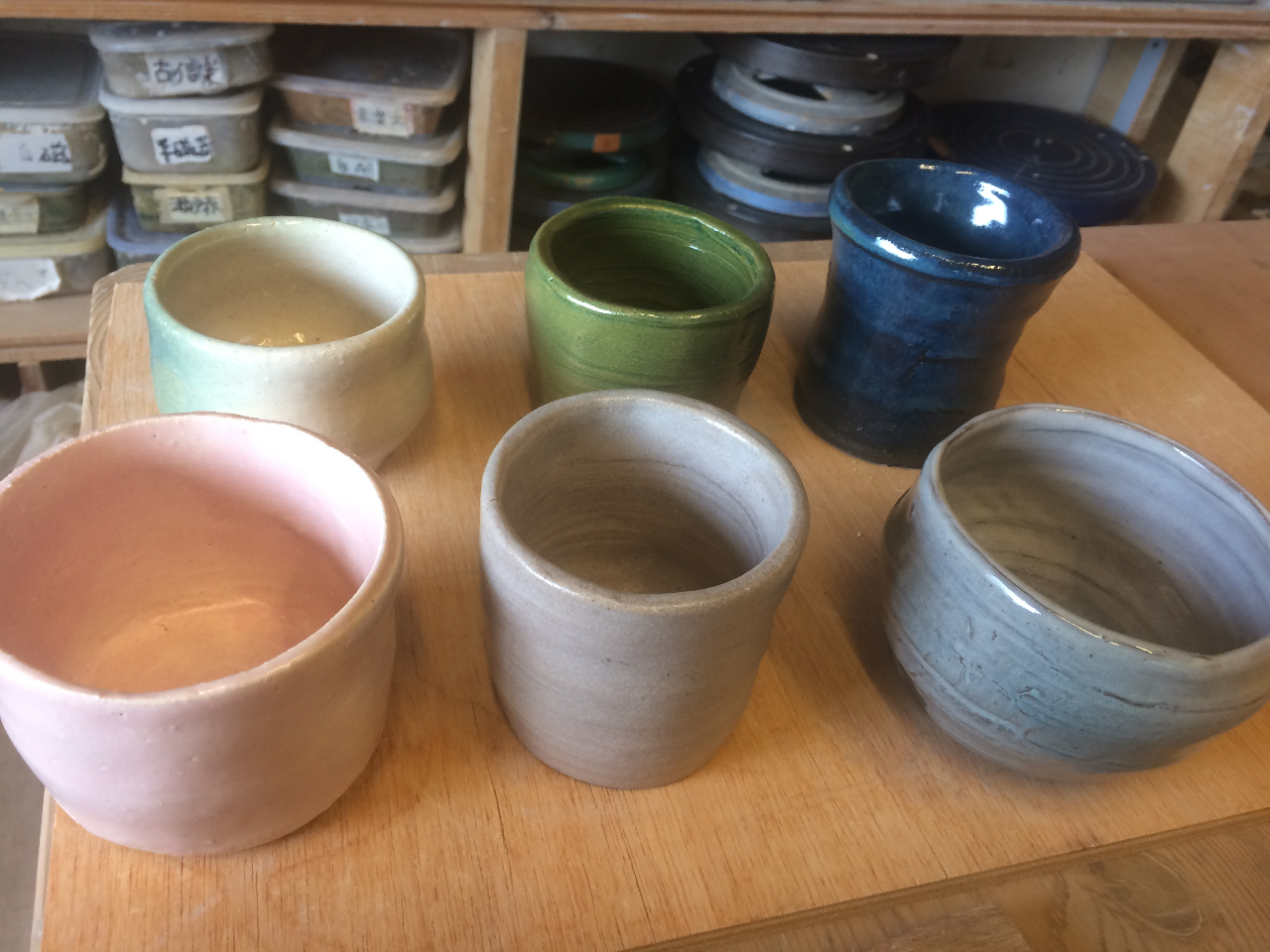 湯呑を作陶、完成させます。