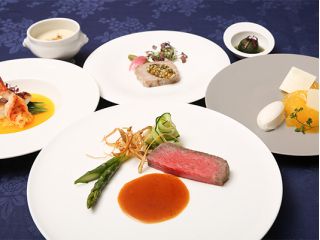 コース料理 イメージ写真