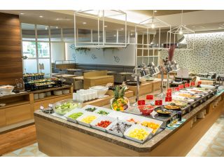 人気の”ライブステーキ”などメニューは約40種類!