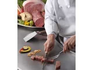 フィレステーキの旨みと3種の魚介!