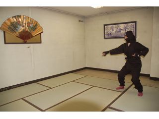 忍者に変身して 手裏剣体験 札幌駅から地下鉄で4分の好立地 中島公園 札幌中心部 が目の前 札幌 北海道コンシェルジュセンター じゃらん遊び体験