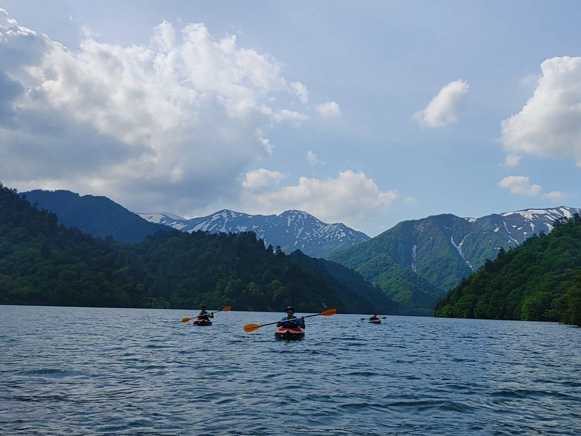 秋限定開催の「奥利根湖」で1日カヌーツアー♪