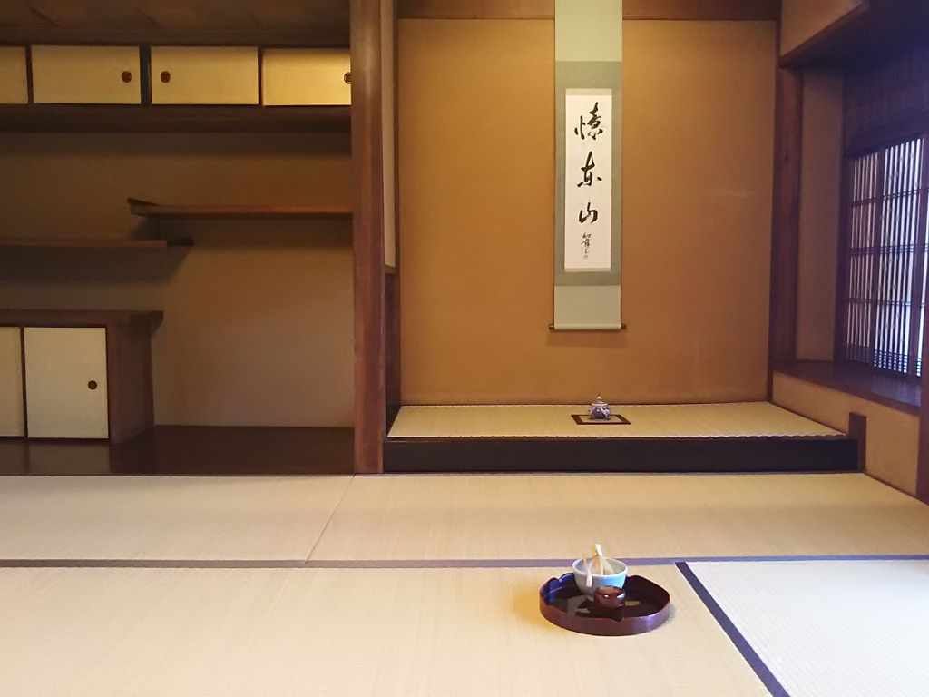 2階の8畳間です。